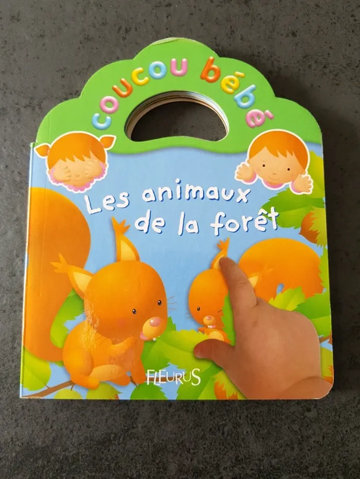Livre Coucou bébé les animaux de la Forêt
