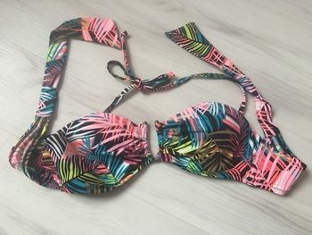 Haut bikini neuf taille xs