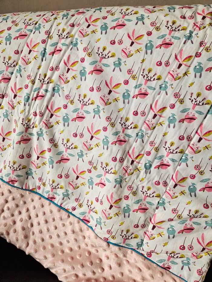 Couverture fée de la forêt rose et bleu