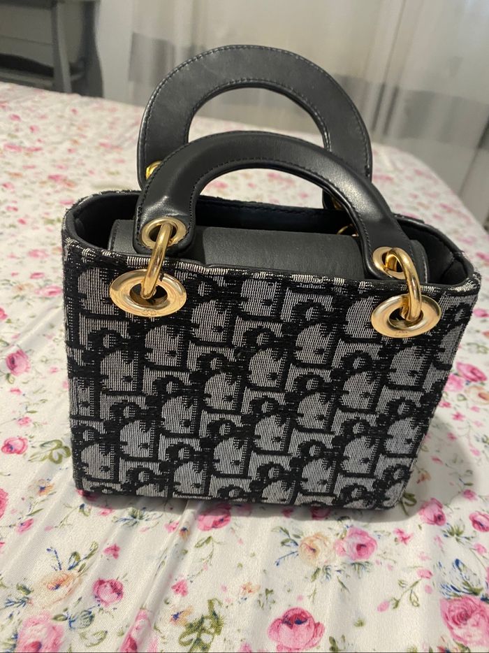 Un sac - photo numéro 2