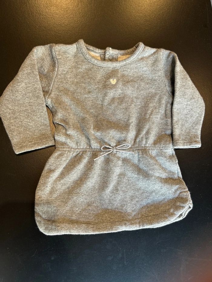 Robe grise à paillette - photo numéro 1