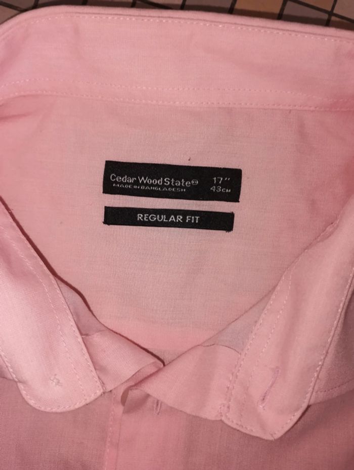 Chemise rose homme taille 17 marque cedar wood star - photo numéro 2
