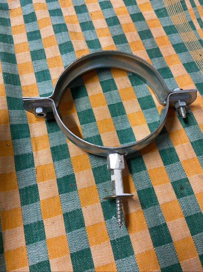 Collier de fixation