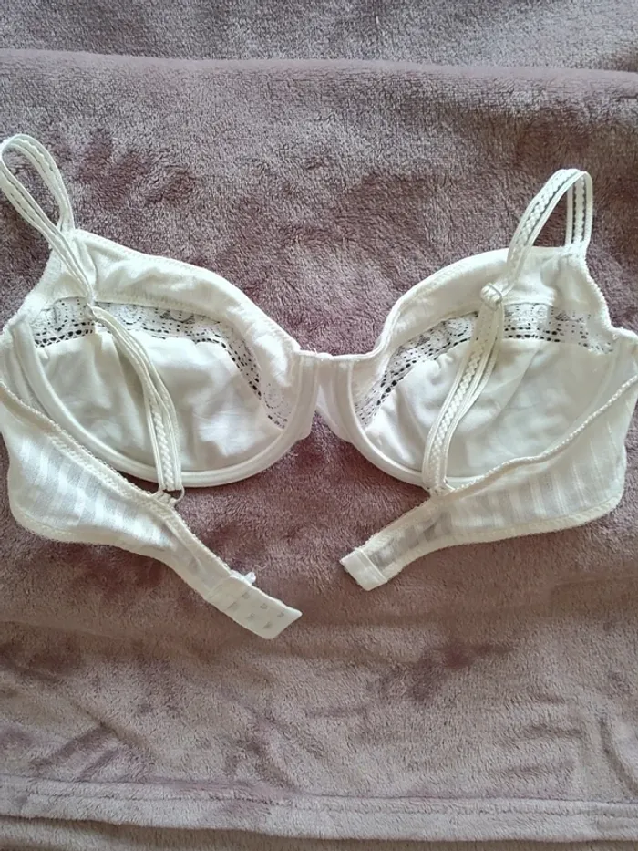 Joli soutien gorge - photo numéro 6