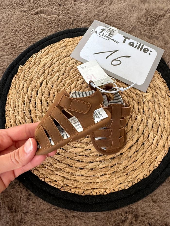 Sandale - taille 16 🌼 - photo numéro 2