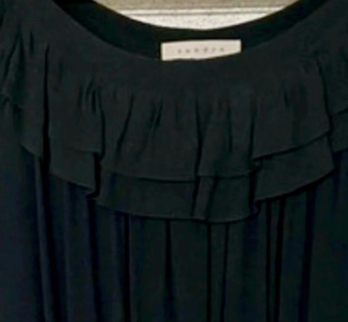 La petite robe noire Sandro M • Très bon état • - photo numéro 2