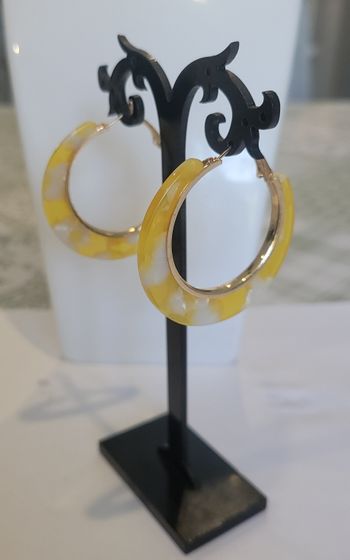 BOUCLES D'OREILLES ANNEAUX CREOLES MARBREES JAUNE ! NEUF