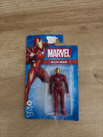 Figurine iron man