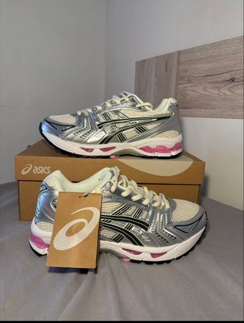 Asics Kayano 14 
