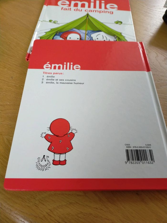 Lot livres Émilie - photo numéro 2