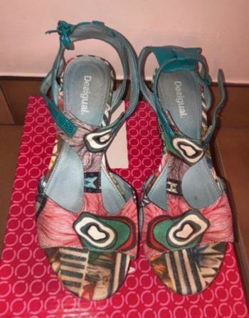 Sandales à talon