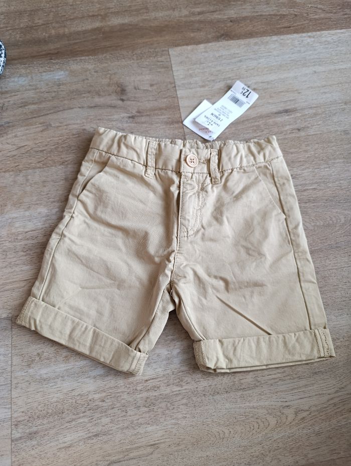 Bermuda chino beige neuf