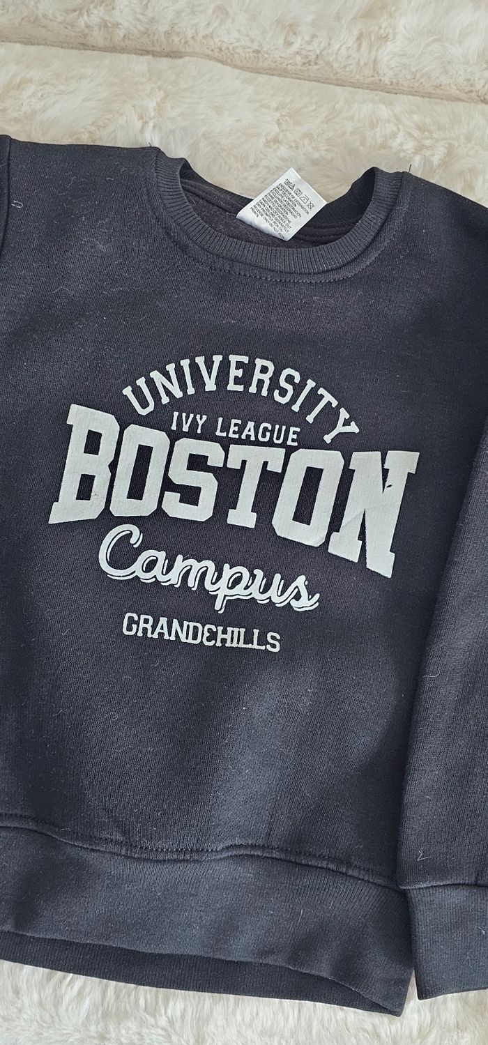 Sweat manches longues Boston 2 ans. - photo numéro 2
