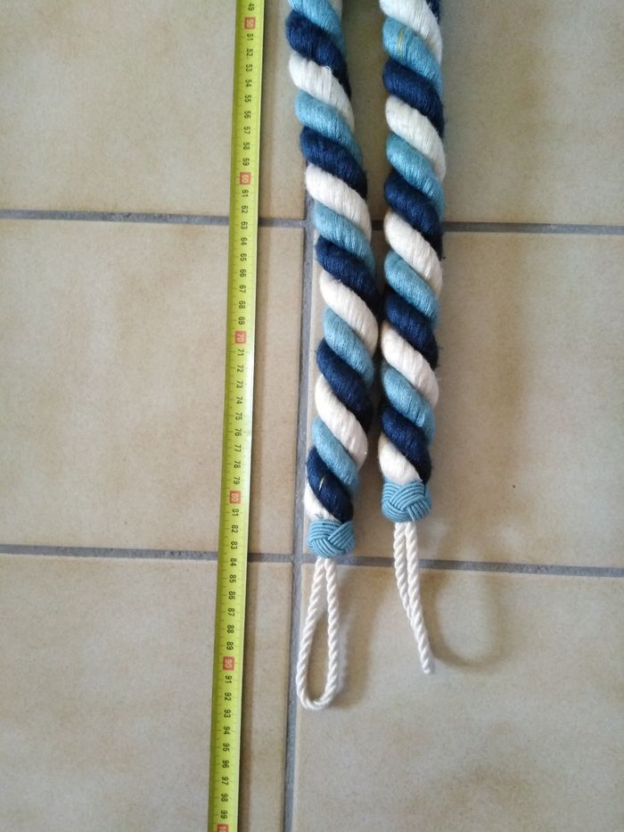 Rideaux embrasses et coussins - photo numéro 4
