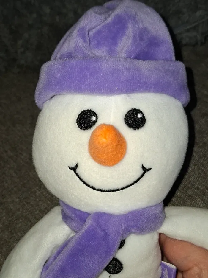 Peluche bonhomme de neige Milka - photo numéro 4
