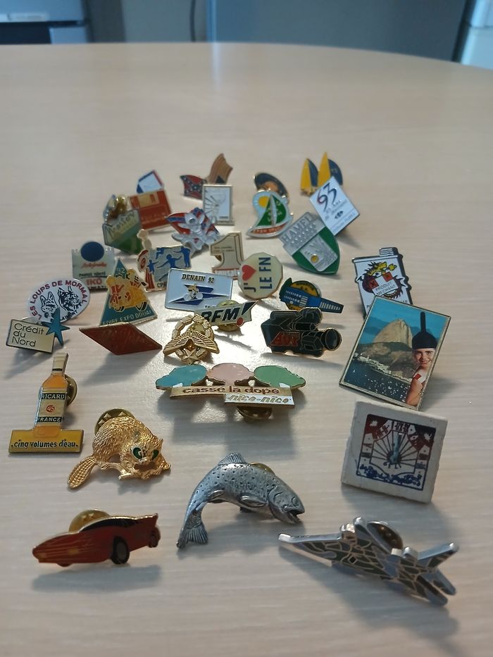 Lots de pin's pour collectionneurs tres bonne etats - photo numéro 5