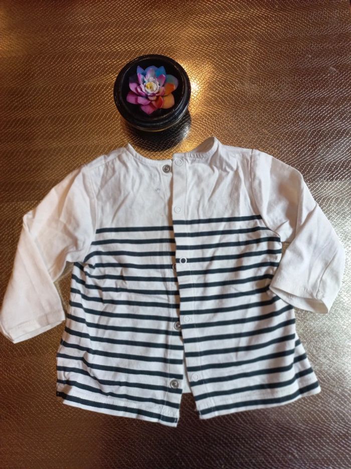 LOT 2 hauts manches longues - photo numéro 4