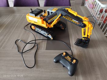 Pelleteuse chenille filoguidée 