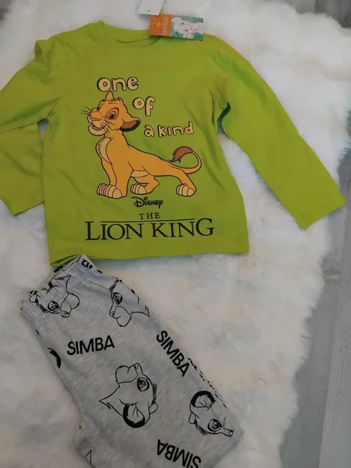 Pyjama deux pièces, coton, Le roi lion, Disney, neuf, 4 ans