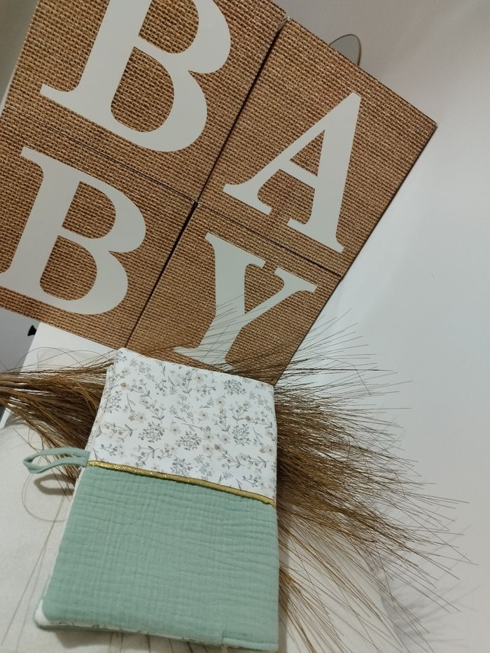 Protège carnet de santé 22€ - photo numéro 5