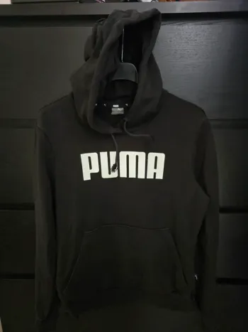 sweat a capuche noire Puma