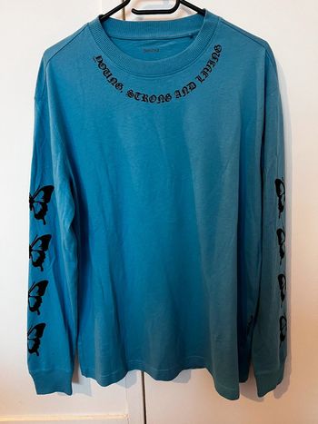 T-shirt manches longues Bershka Papillon
