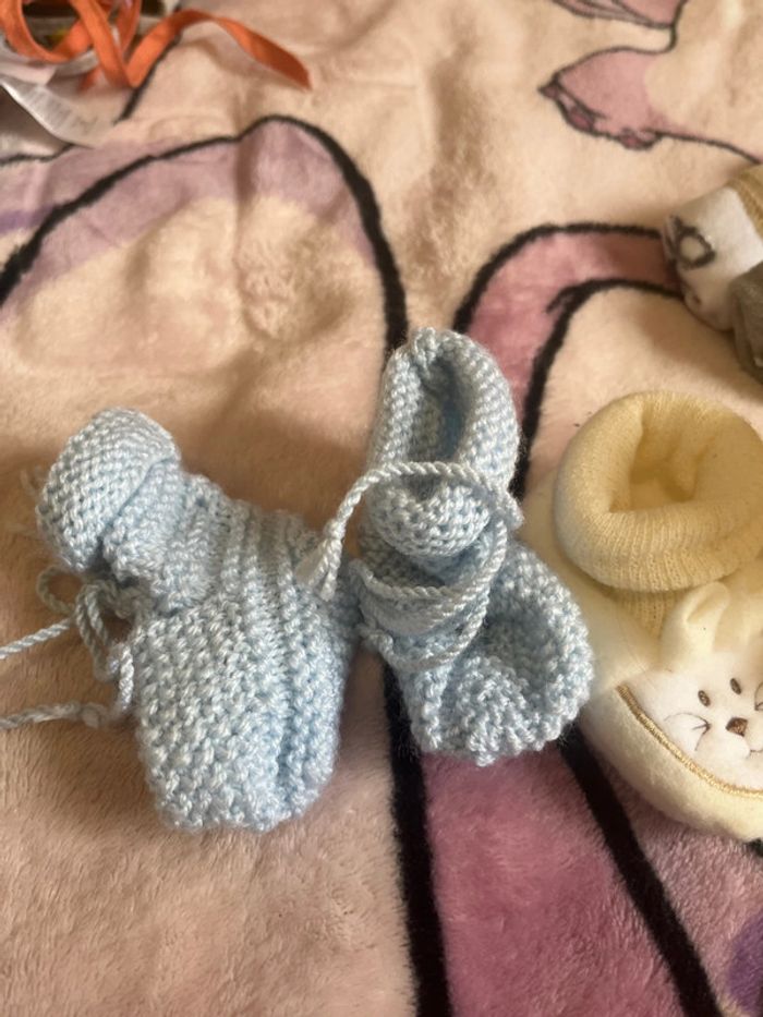 Chausson gant chaussettes bébé naissance - photo numéro 2
