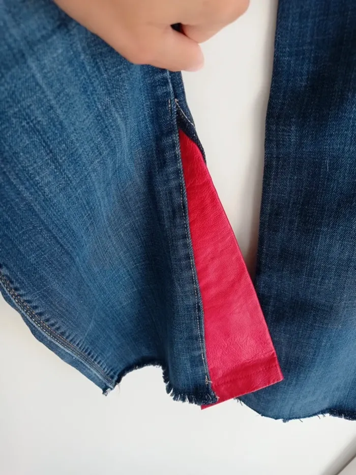 Jean's bleu et rouge custom 571 slim fit Levi's - photo numéro 3