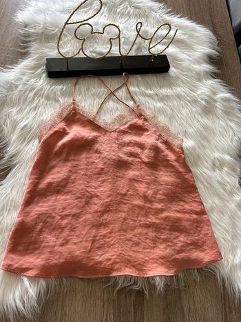 Très beau top bretelles croisées 🥰 taille  XS tally weijl