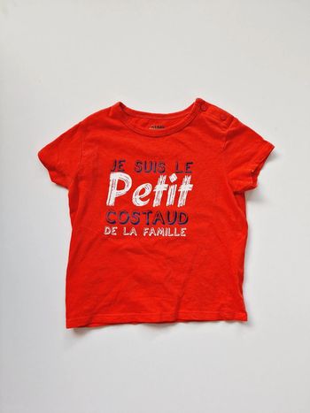 Kiabi - Tee-shirt manches courtes - Je suis le petit costaud de la famille (2 ans)