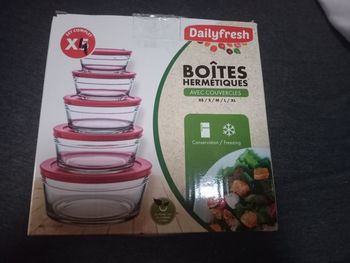 Boite hermétique  fraîcheur en verre neuf dailyfresh