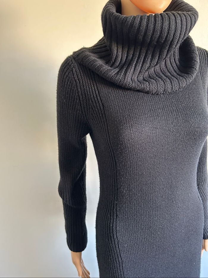 Robe pull longue noire avec col roulé Caroll taille 38 TBE - photo numéro 4