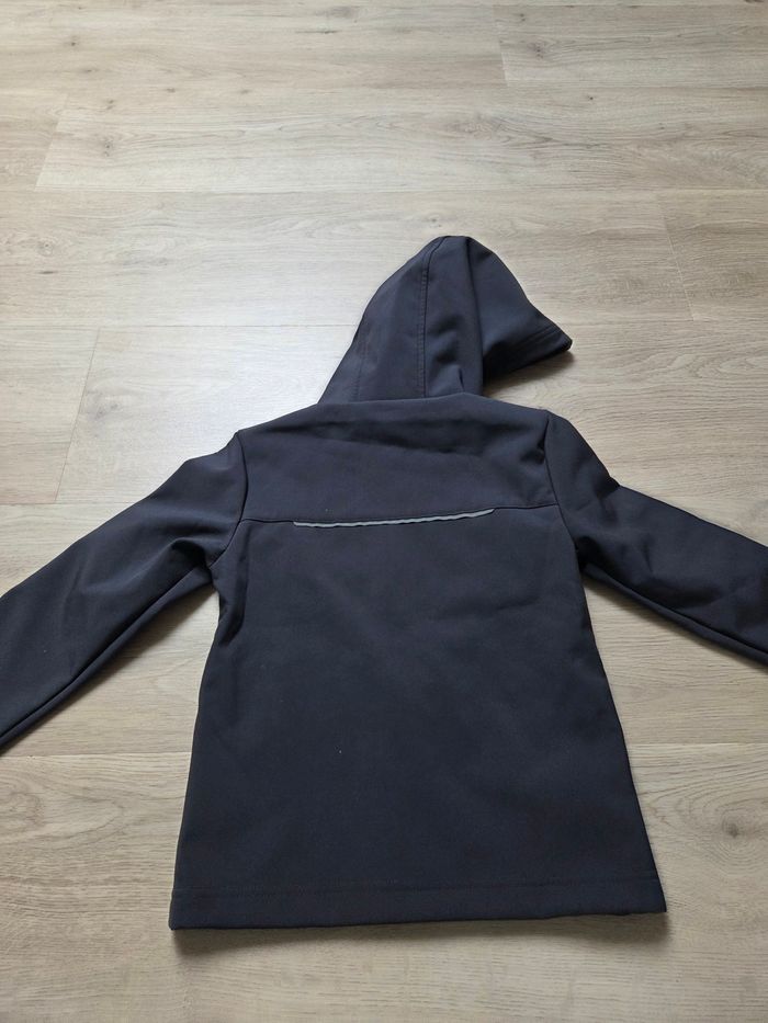 Coupe vent 4/5 ans - photo numéro 2