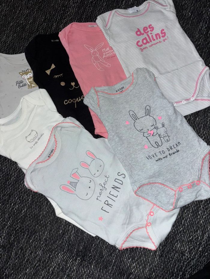 Lot de 7 bodies