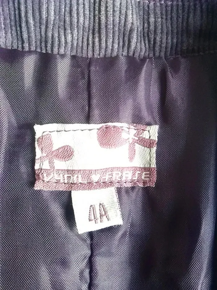 Veste fille printanière ou automnale 4 ans- Vynil 💜 Fraise-2 vêtements achetés le 3ème offert - photo numéro 10