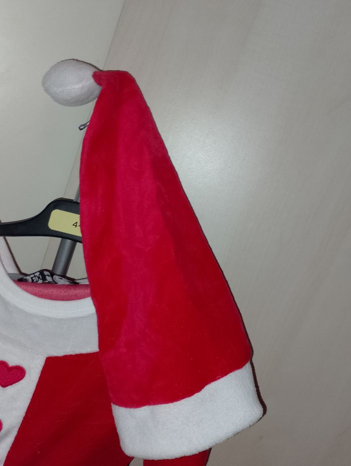 Pyjama Noël 3 pièces neuf 4 - 5 ans - photo numéro 5