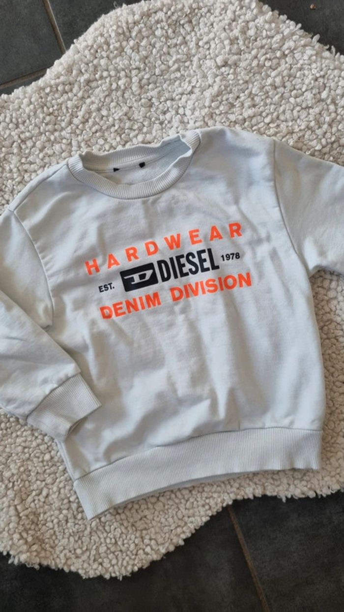 Pull sweat diesel 3 ans blanc sympa - photo numéro 2