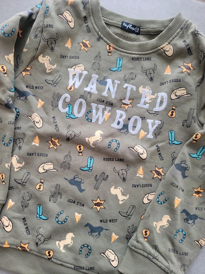 Sweat 8 ans - photo numéro 4