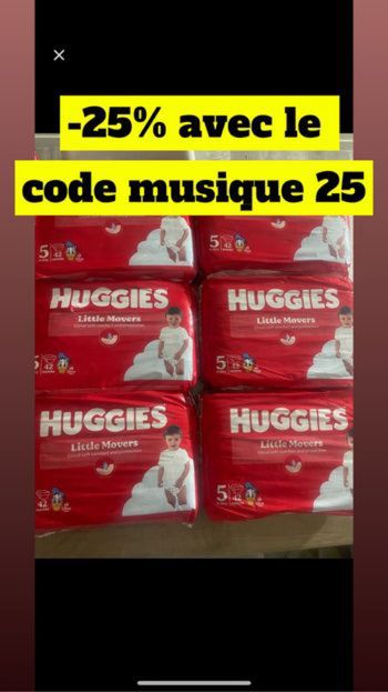 Six paquets de couches Huggies taille 5