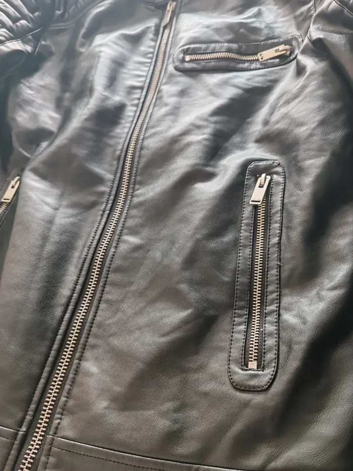 Veste biker simili cuir Zara – Homme M – Très bon état - photo numéro 2