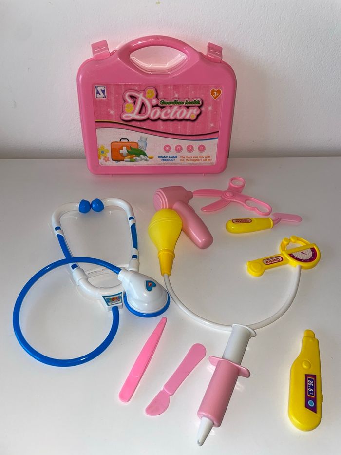 Kit docteur - photo numéro 2