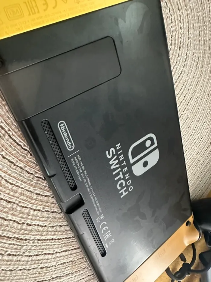 Nintendo Switch Édition Pikachu & Evoli Pokémon - photo numéro 11