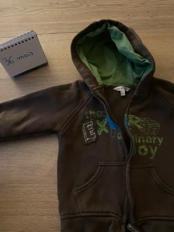 Veste zippee - 36 mois