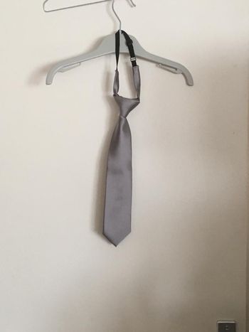 Cravate pour cérémonie