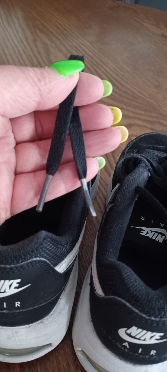Très  belles paires de baskets garçon Pointure 31 - photo numéro 8