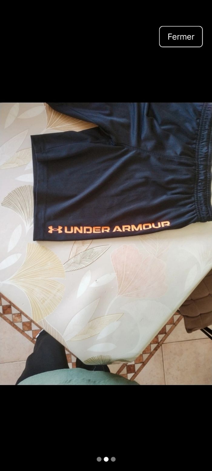 Short Under Armour 6ans - photo numéro 2