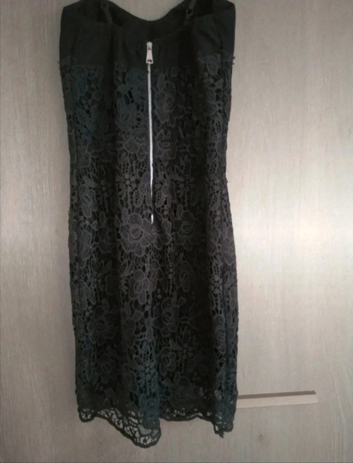 Robe taille M - photo numéro 2