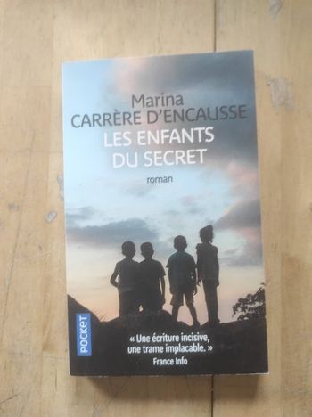 Les Enfants du secret Marina Carrère d'Encausse Pocket 2022