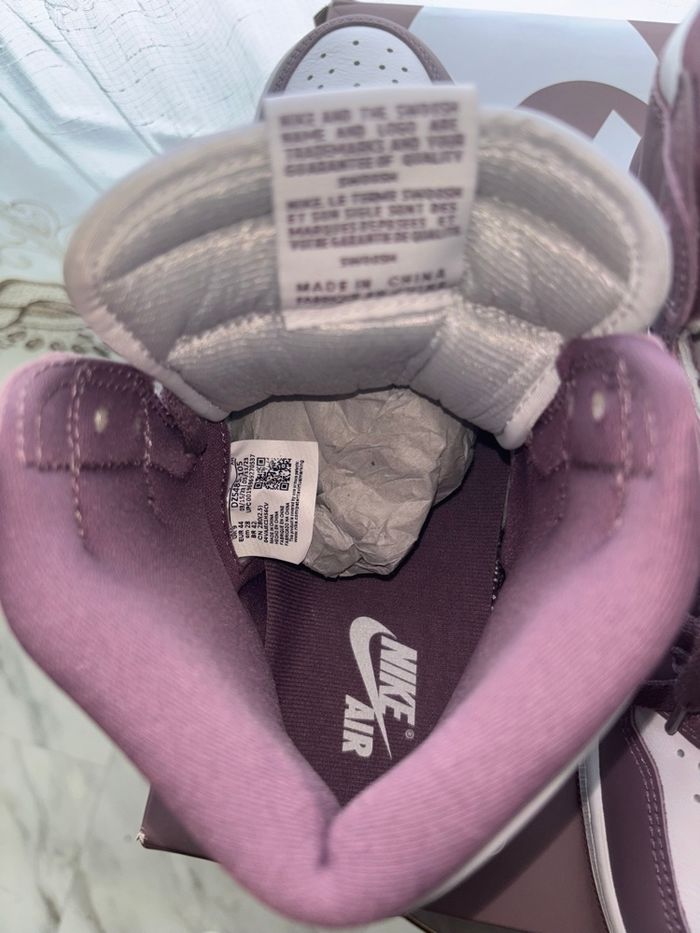Air Jordan 1 Retro High OG – Mauve / Blanc – Neuves - photo numéro 6