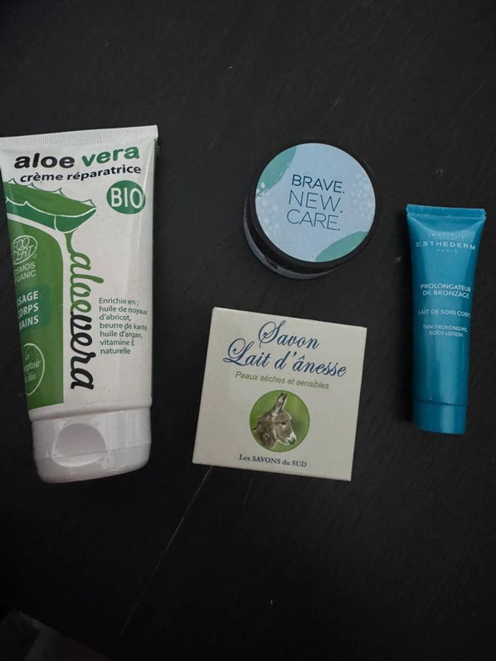 Cosmétiques neufs jamais utilisé idéal calendrier de l’Avent - photo numéro 2